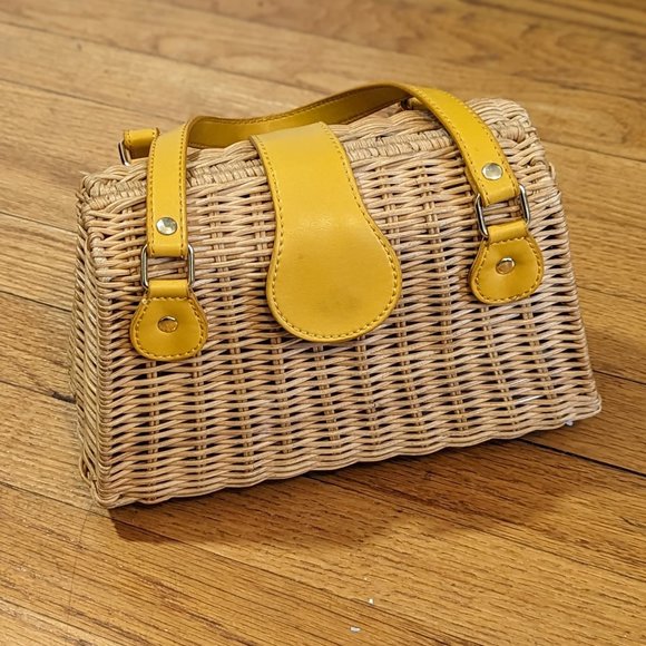 Handbags - Amanda Smith Small Natural Wicker Purse with Yellow Leather
